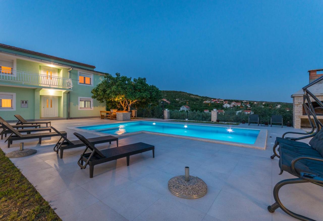 Poolincluded - Holiday Home Maslina Lisane Ostrovicke Exteriér fotografie